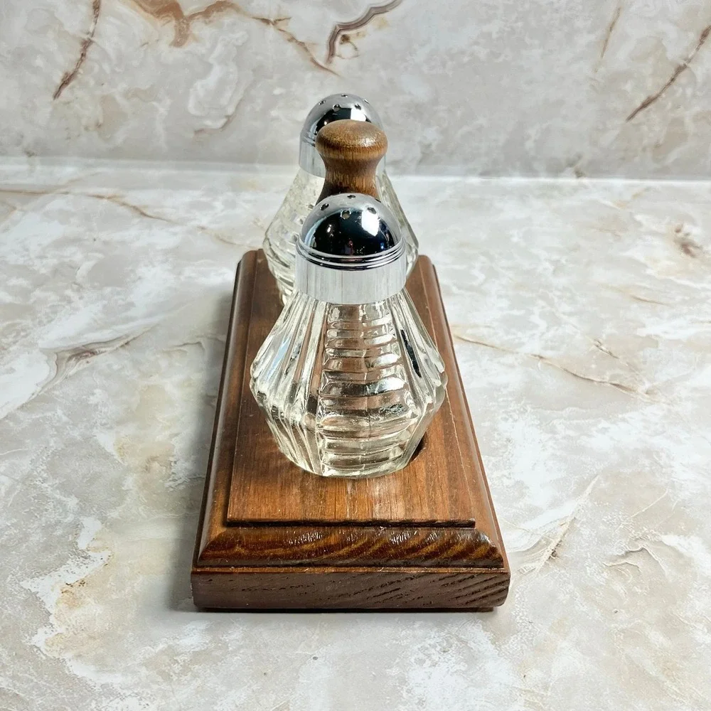 VTG Anchor Hocking Salt & Pepper Shakers 3